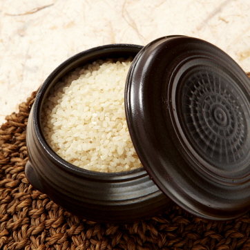 꽃문 활용 쌀독