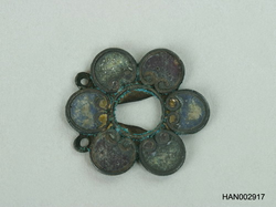 단추(19000)