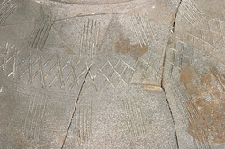 굽달린목단지(163)