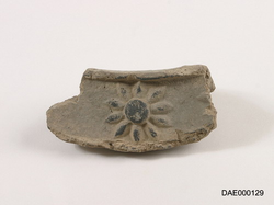 연화문암막새(16698)