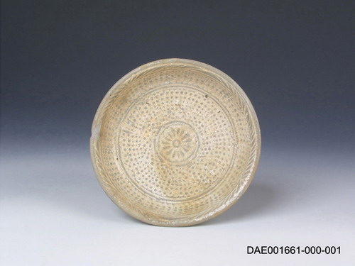 선산장흥명분청자접시(16750)