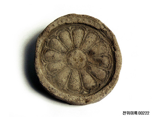 연꽃문수막새(61290)