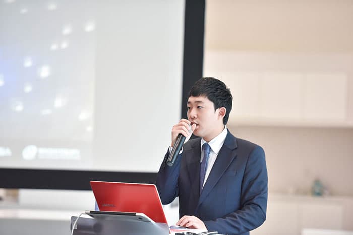 서울디자인재단 패션엔젤 담당자 손영준 주임 ⓒ 서울디자인재단