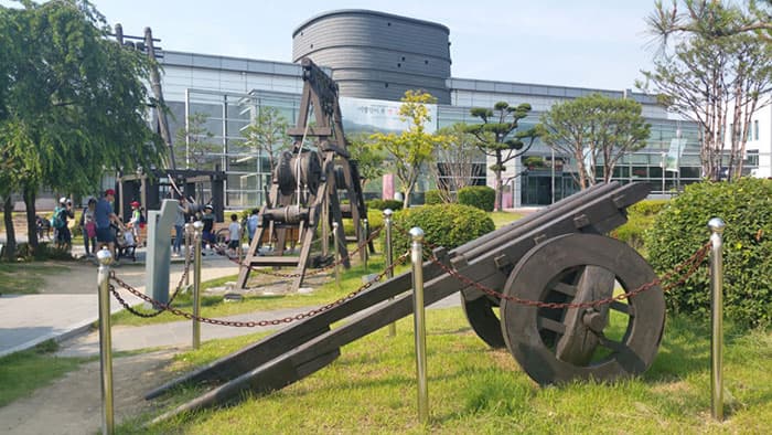 수원화성박물관의 야외전시실 ⓒ 문화포털 기자단 한정규