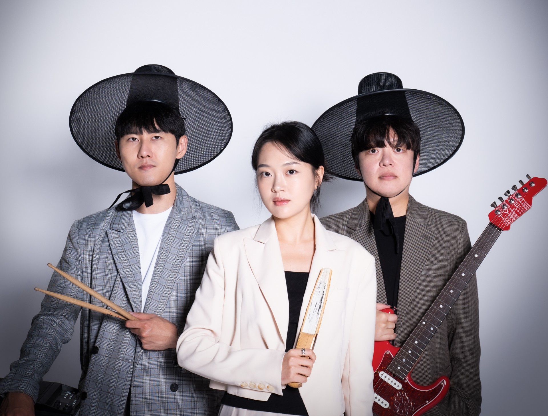 퓨전국악밴드 국악인가요 입니다.